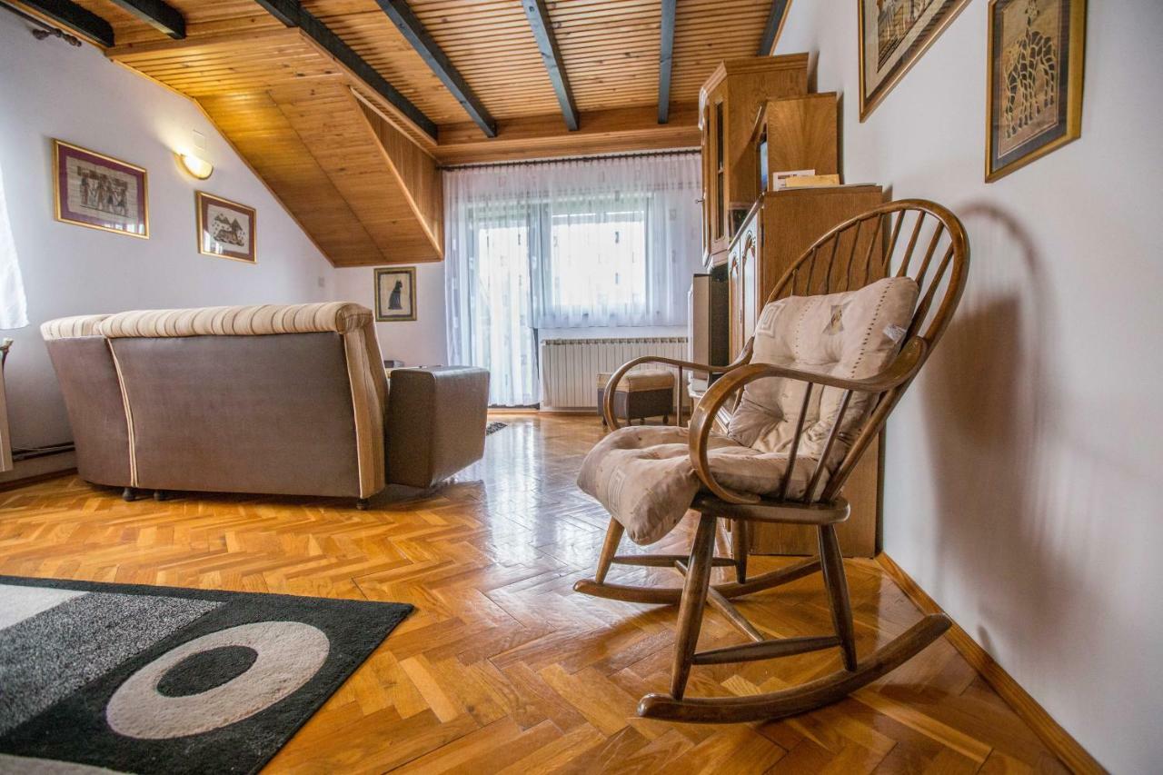 Apartman Ruzica Ogulin Eksteriør bilde